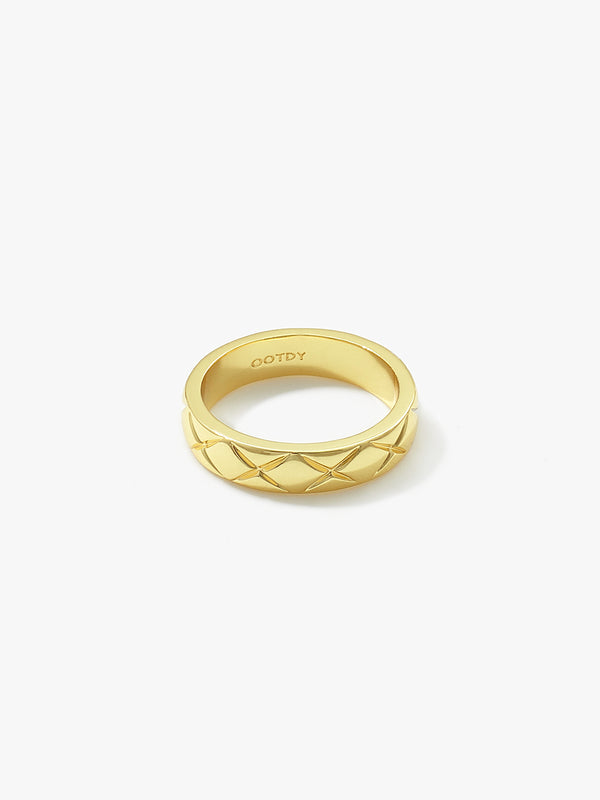 Classical Quilted Band Ring
