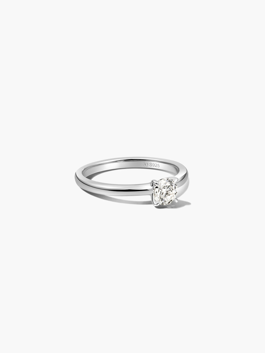 Classic Solitaire Diamond Ring – OOTDY