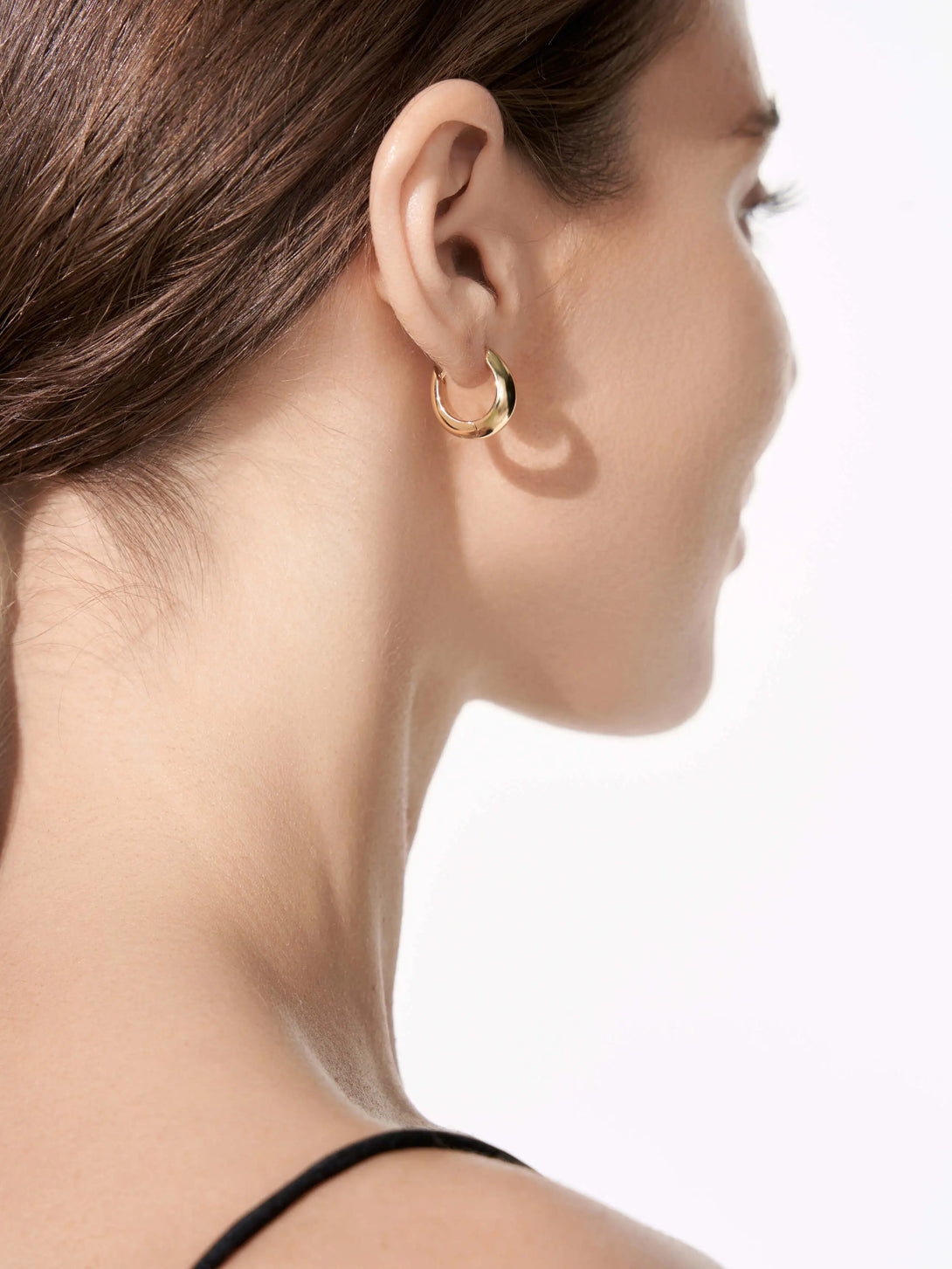Daily Loop Huggie Earrings - OOTDY