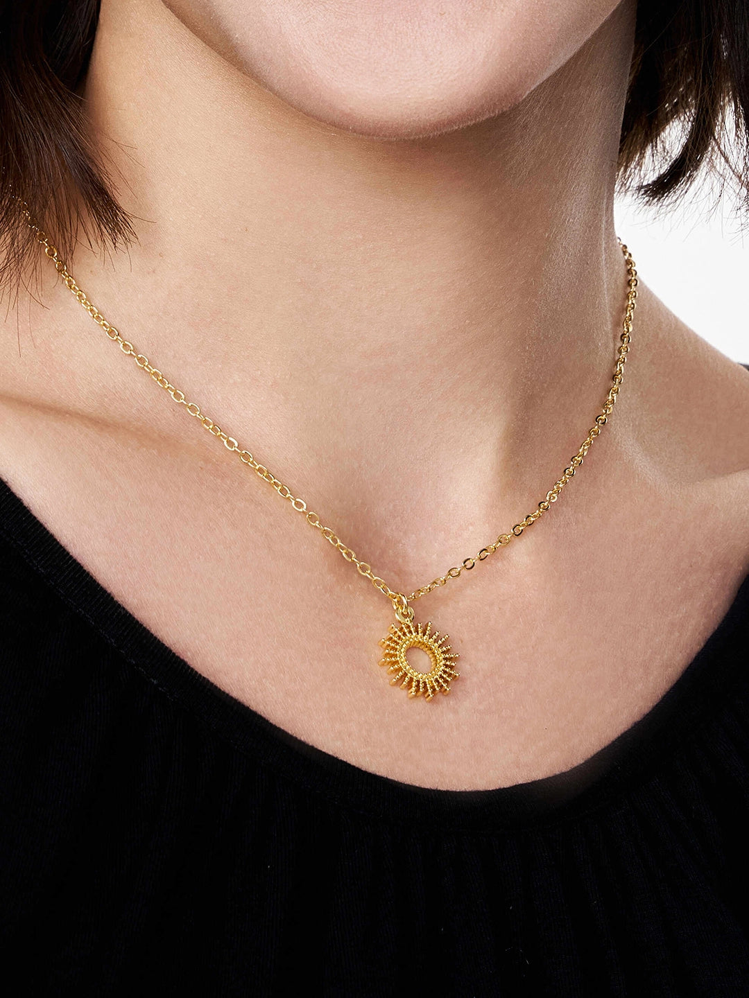 Delicate Sun Pendant Necklace - OOTDY